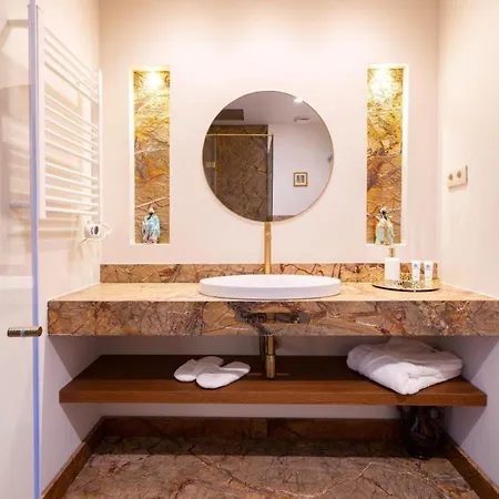 Serralves 10480 Luxury Villa בית נופש