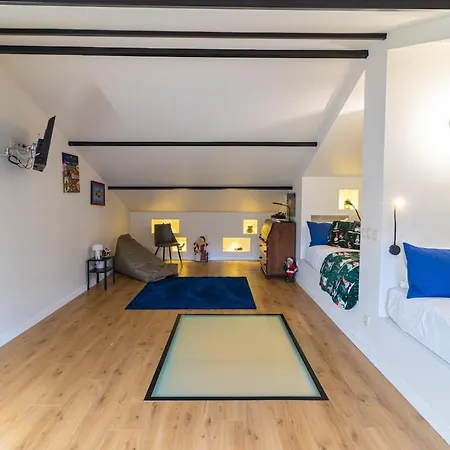 Serralves 10480 Luxury Villa בית נופש
